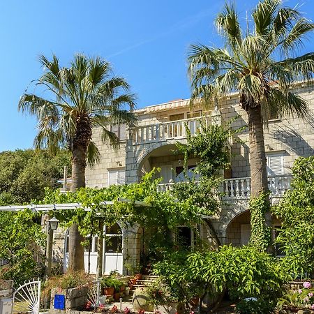 Two Palms Villa Затон Екстериор снимка