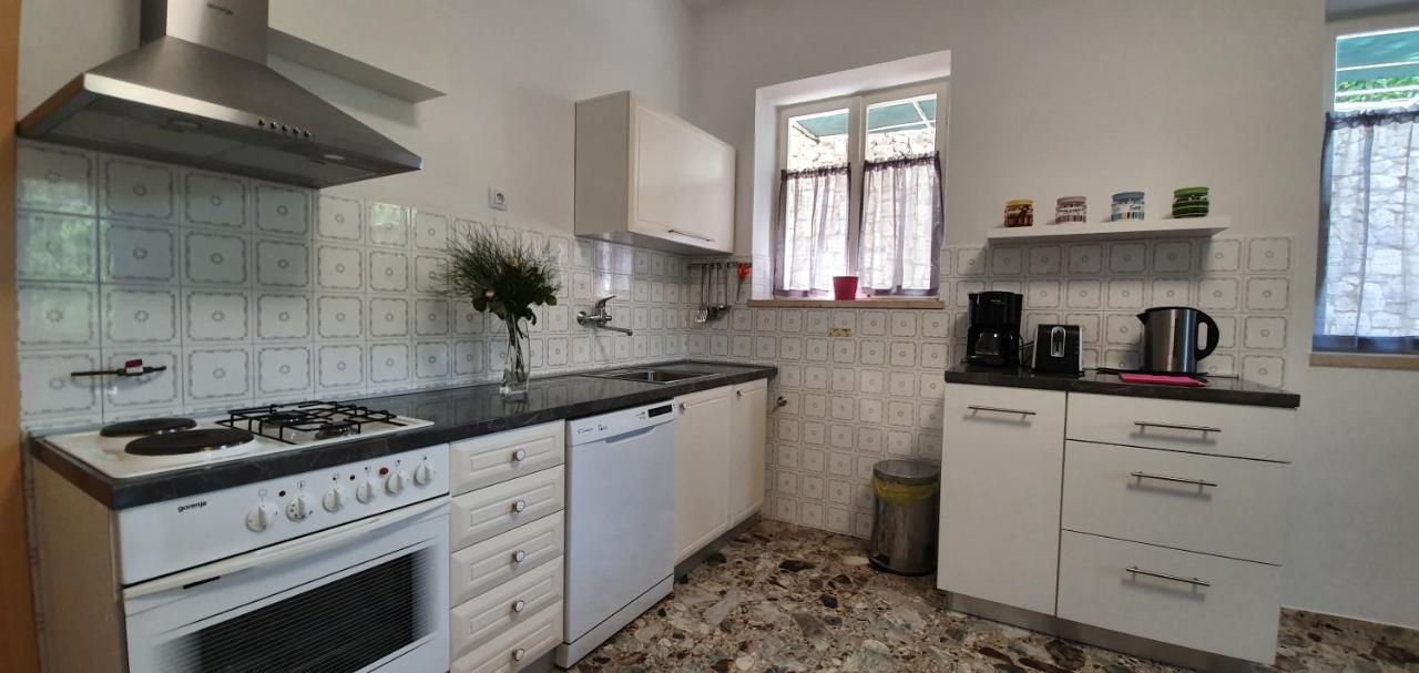 Two Palms Villa Затон Екстериор снимка