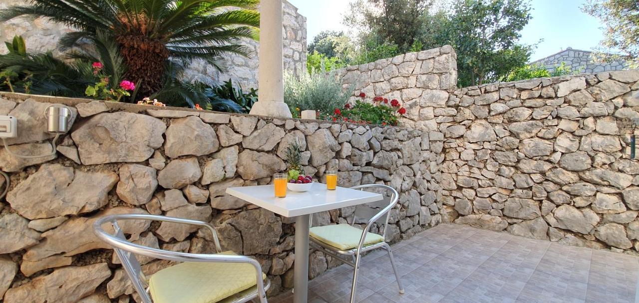 Two Palms Villa Затон Екстериор снимка